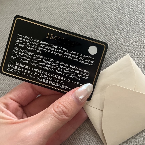 Chanel GST Shopping Tote - Picture 4 of 5